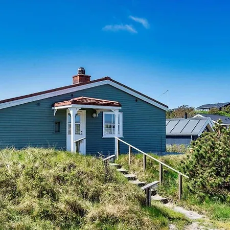 Ve104-vejers-strand-nordvej-30 別荘 *